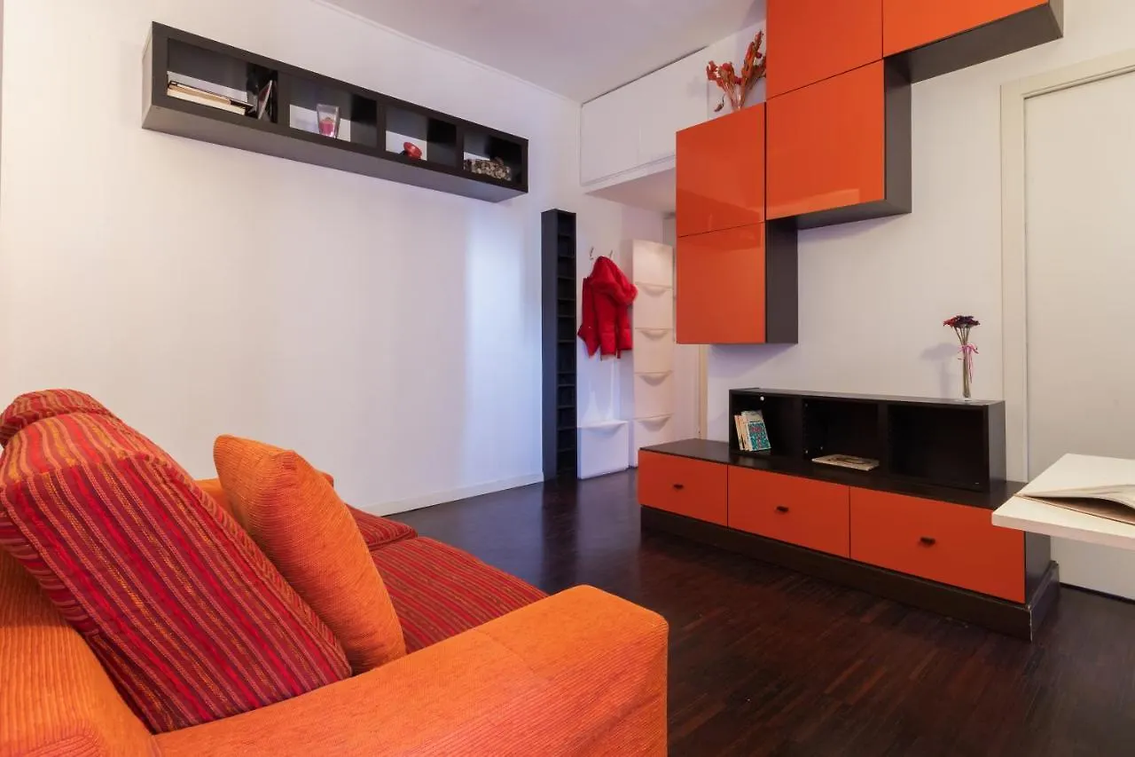 Fashion Apt In The Heart Of Navigli - Homeunity Milan Italy