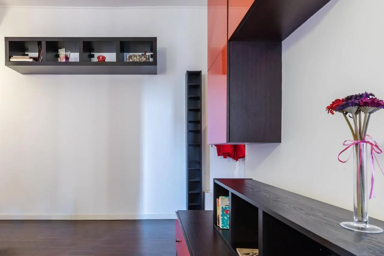 Fashion Apt In The Heart Of Navigli - Homeunity Milan